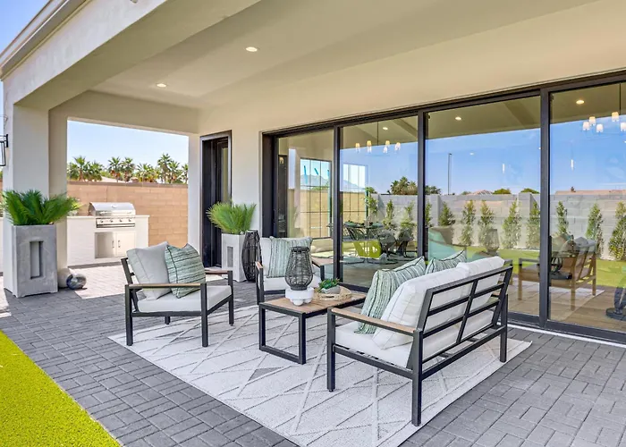 Upscale Oasis! Luxe Chandler Gem W/ Patio *
